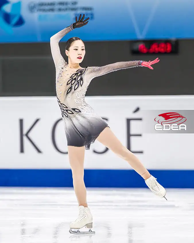 Ice Gallery Skates U.S.
